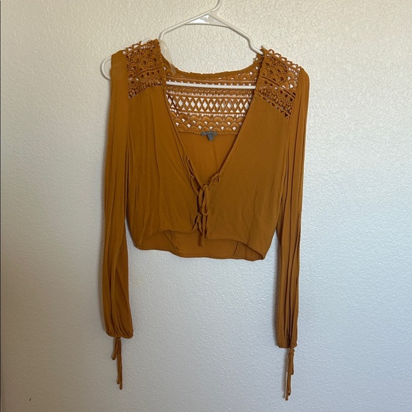 CHARLOTTE RUSSE Mustard Lace-Up Women's Top - Picture 6 of 7